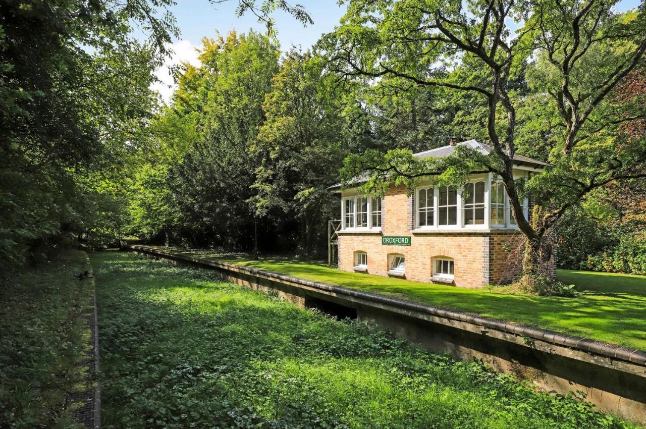 Old Droxford Station Signal Box Villa Soberton Dış mekan fotoğraf